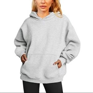 Automet  Gray oversized hoodie